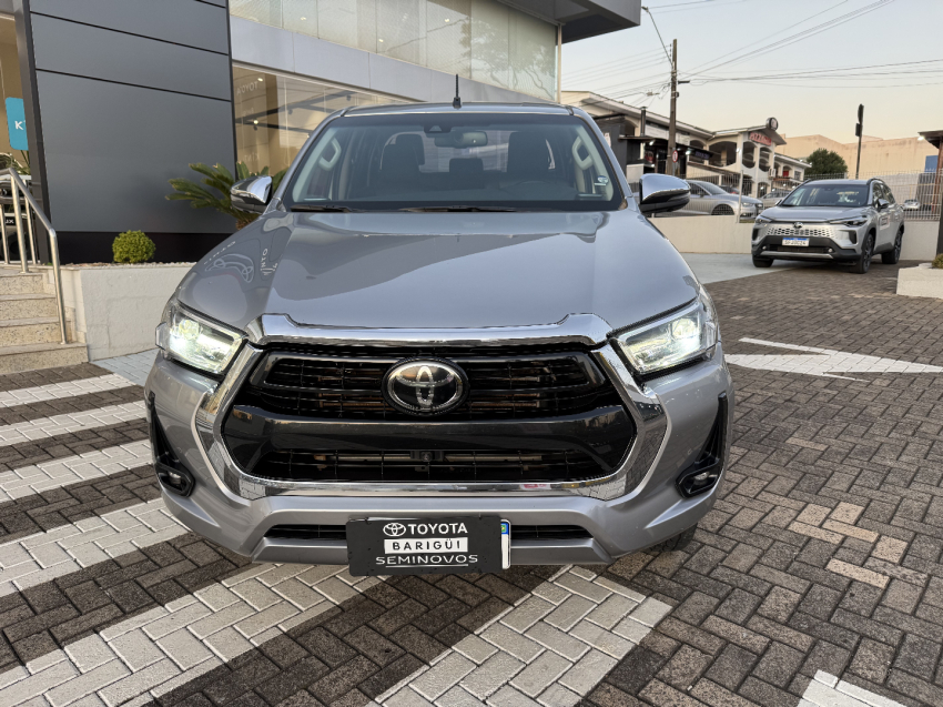 toyota hilux 2.8 d-4d turbo diesel cd srx 4x4 automatico 4p 2022