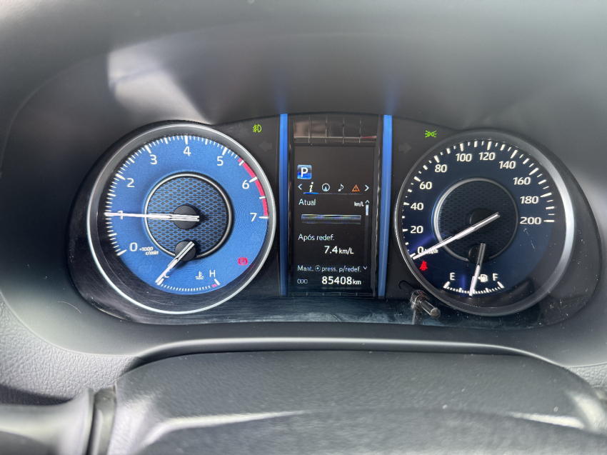toyota hilux sw4 2.7 vvt-i flex srv 7l 4x2 automatico 4p 2021