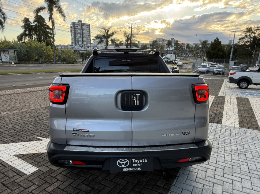 fiat toro 1.3 turbo 270 flex freedom at6 4p automatico 2025