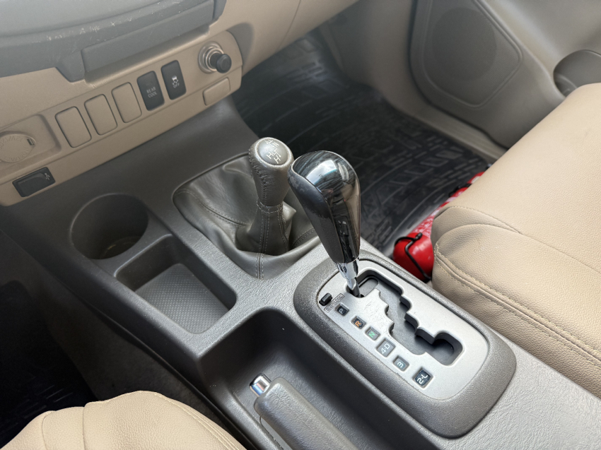 toyota hilux sw4 3.0 srv 4x4 16v turbo intercooler diesel 4p manual automatico 2013
