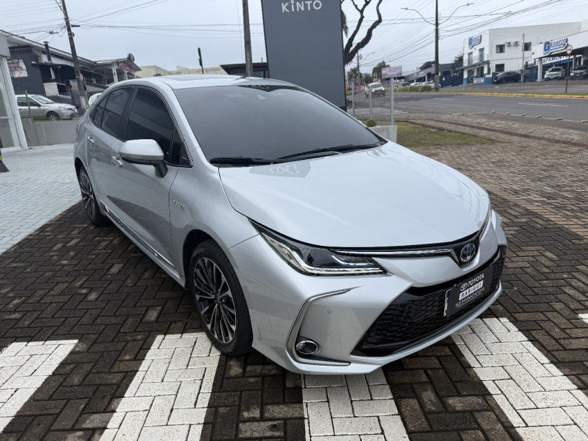 toyota corolla 1.8 vvt-i hybrid flex altis premium cvt hibrido 4p automatico 2024