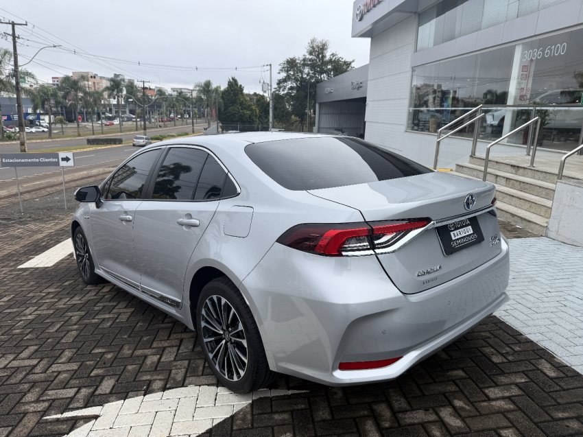 toyota corolla 1.8 vvt-i hybrid flex altis premium cvt hibrido 4p automatico 2024