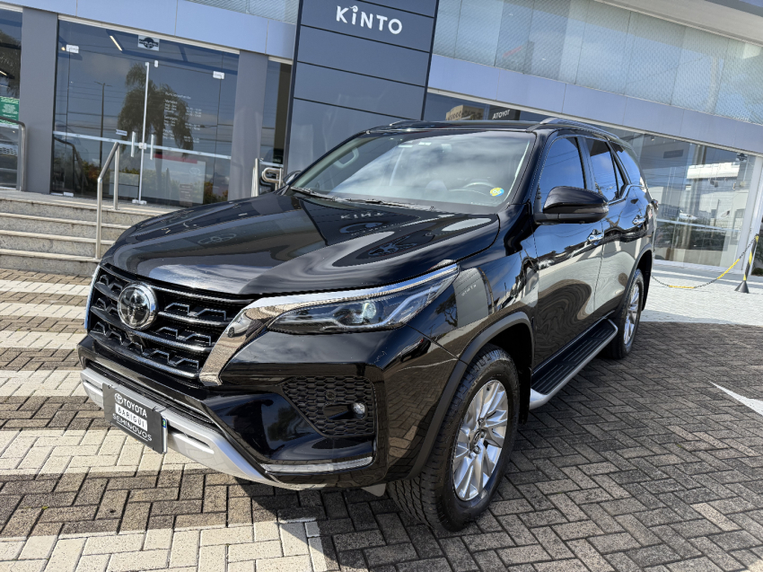toyota hilux sw4 2.8 d-4d turbo diesel srx 4x4 automatico 4p 2022
