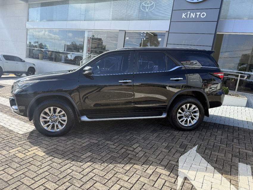 toyota hilux sw4 2.8 d-4d turbo diesel srx 4x4 automatico 4p 2022
