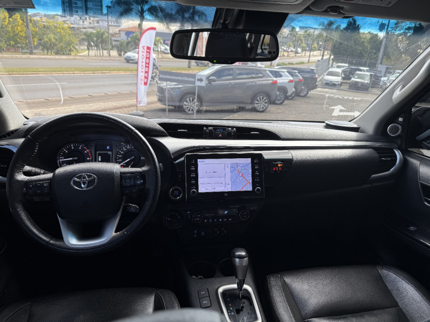 toyota hilux 2.8 d-4d turbo diesel cd srx 4x4 automatico 4p 2022