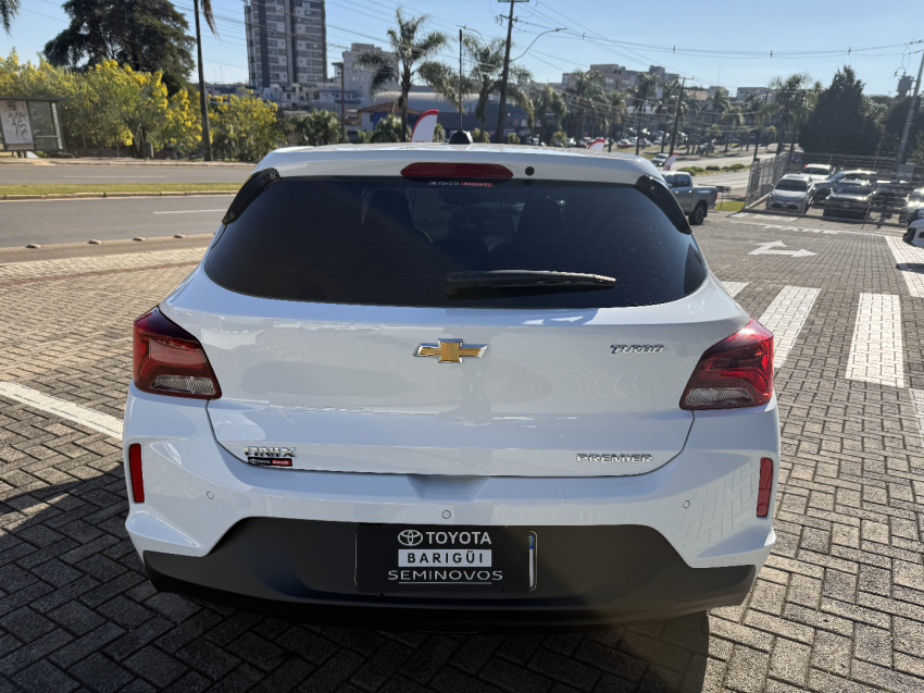 chevrolet onix 1.0 turbo flex premier automatico 4p 2025