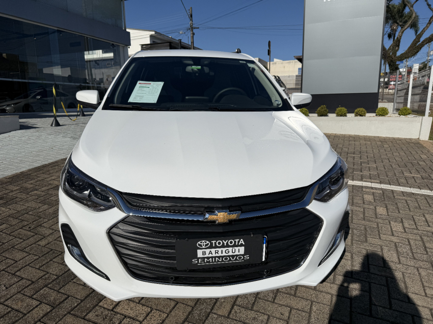 chevrolet onix 1.0 turbo flex premier automatico 4p 2025