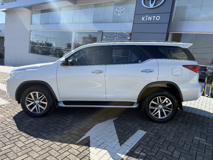 toyota hilux sw4 2.8 srx 4x4 16v turbo intercooler diesel 4p automatico 2019