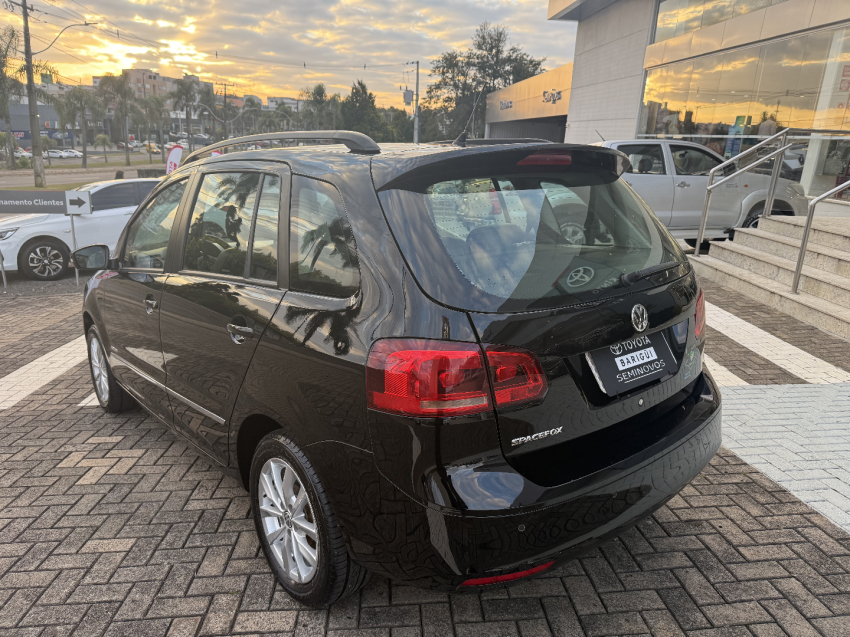 volkswagen spacefox 1.6 mi highline 8v flex 4p manual 2014
