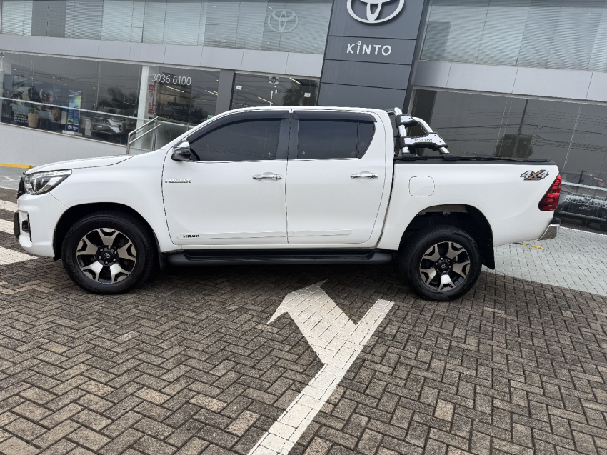 toyota hilux 2.8 srx 4x4 cd 16v diesel 4p automatico 2019
