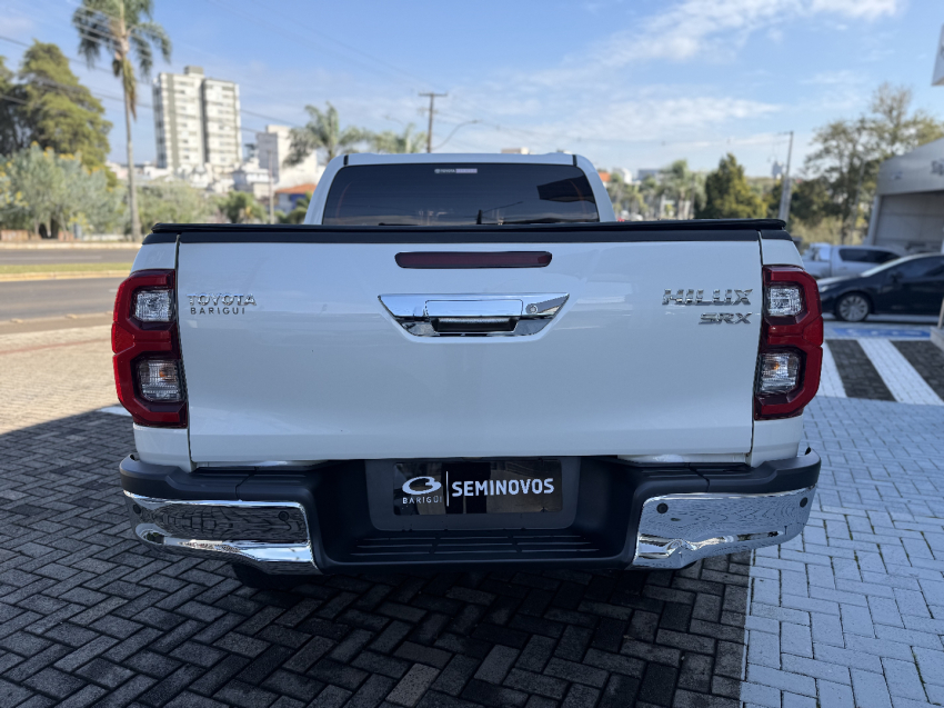 toyota hilux 2.8 d-4d turbo diesel cd srx 4x4 automatico 4p 2021