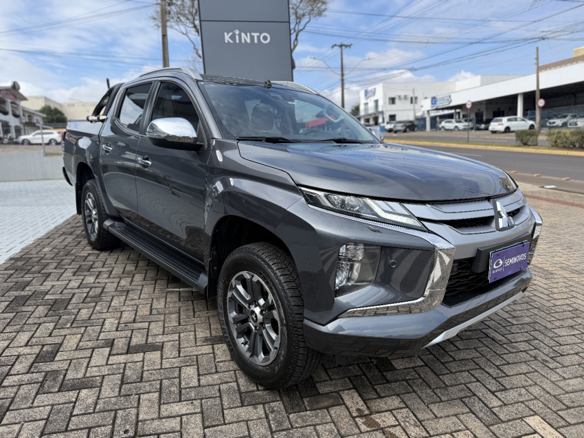 mitsubishi l200 triton 2.4 16v turbo diesel sport hpe-s cd 4p 4x4 automatico 2021