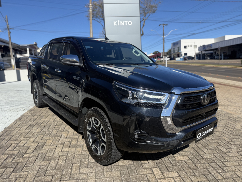 toyota hilux 2.8 d-4d turbo diesel cd srx 4x4 automatico 4p 2024