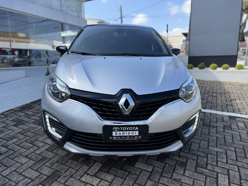 renault captur 1.6 16v sce flex intense x-tronic 4p automatico 2018