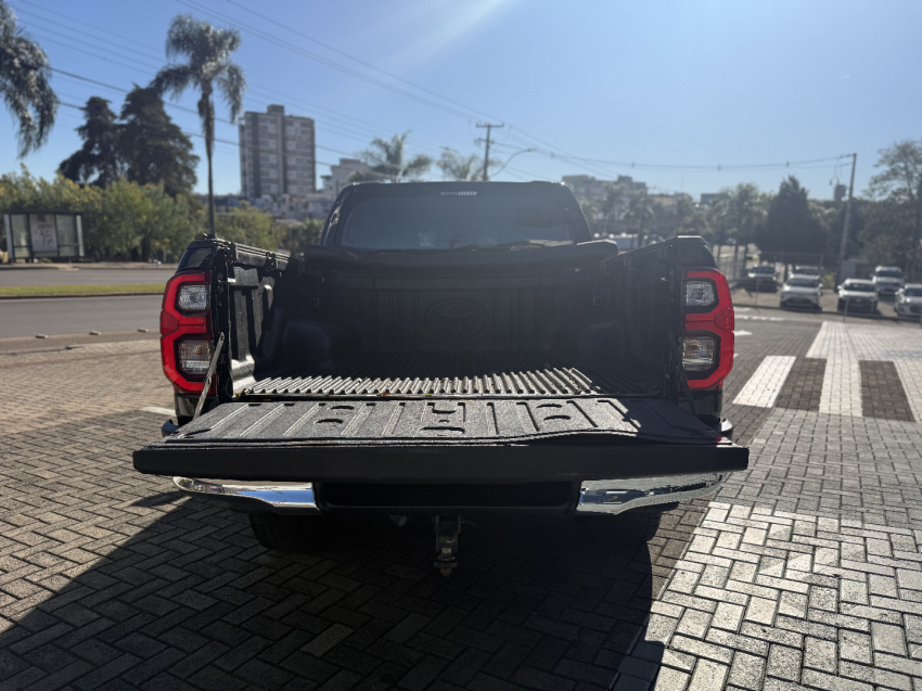 toyota hilux 2.8 d-4d turbo diesel cd srx 4x4 automatico 4p 2021