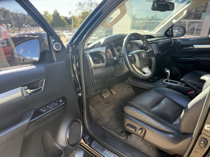 toyota hilux 2.8 d-4d turbo diesel cd srx 4x4 automatico 4p 2021
