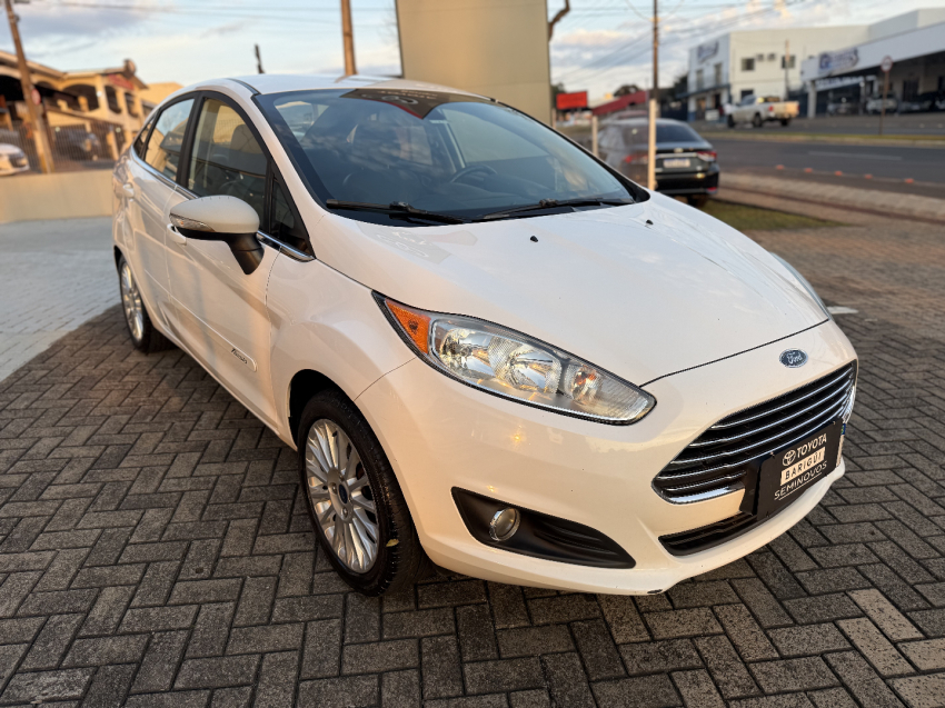 ford fiesta 1.6 titanium sedan 16v flex 4p powershift automatico 2015