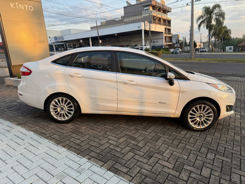 ford fiesta 1.6 titanium sedan 16v flex 4p powershift automatico 2015