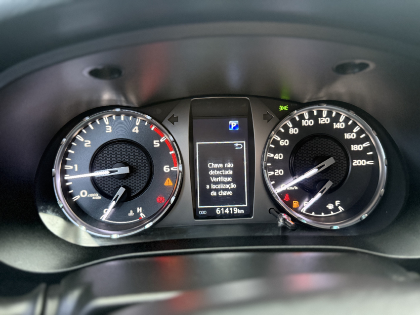 toyota hilux 2.8 d-4d turbo diesel cd srx 4x4 automatico 4p 2024