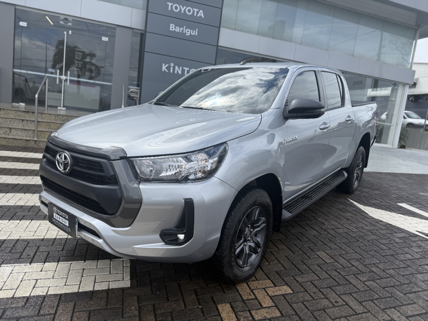 toyota hilux 2.8 d-4d turbo diesel cd sr 4x4 automatico 4p 2025