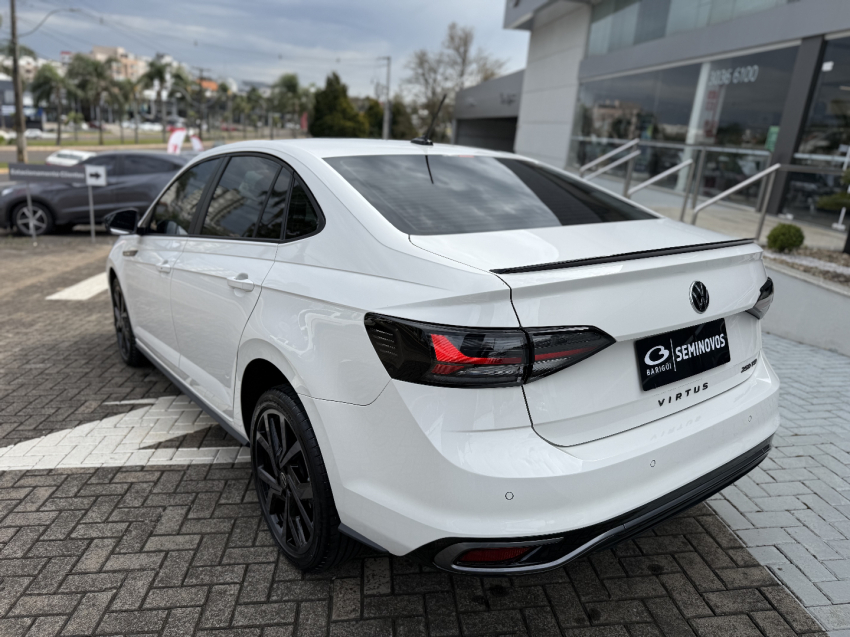 volkswagen virtus 1.4 250 tsi exclusive automatico flex 4p 2025