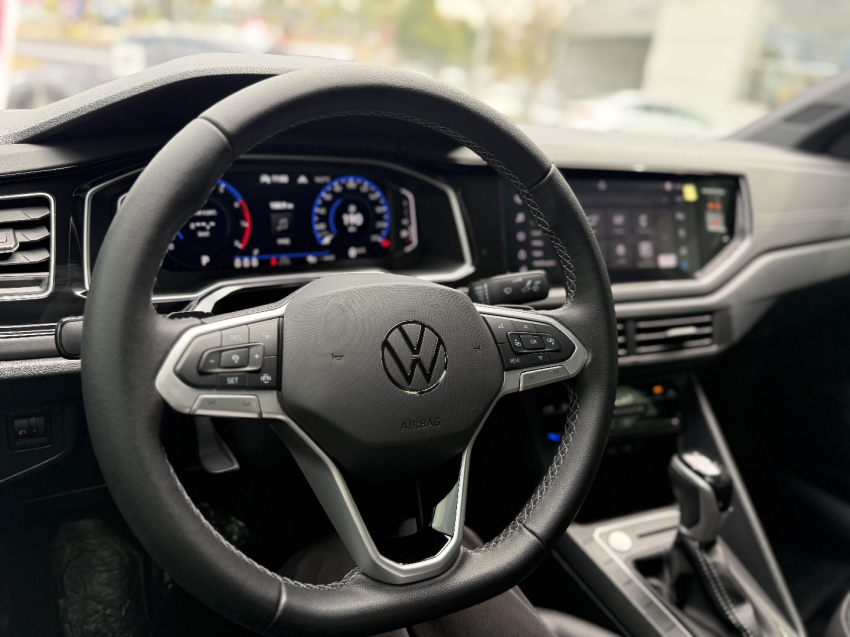 volkswagen virtus 1.4 250 tsi exclusive automatico flex 4p 2025