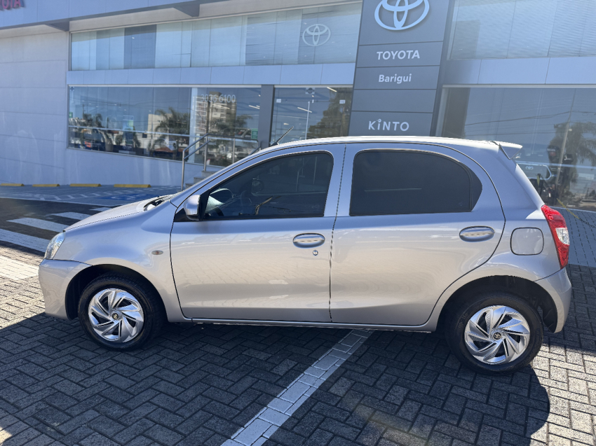 toyota etios 1.3 x 16v flex 4p manual 2017