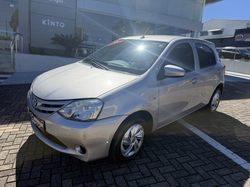 toyota etios 1.3 x 16v flex 4p manual 2017
