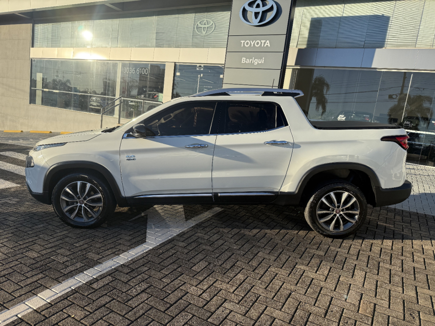 fiat toro 2.0 16v turbo diesel volcano 4wd at9 4p automatico 2020