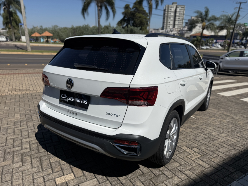 volkswagen taos 1.4 250 tsi total flex comfortline automatico 4p 2022