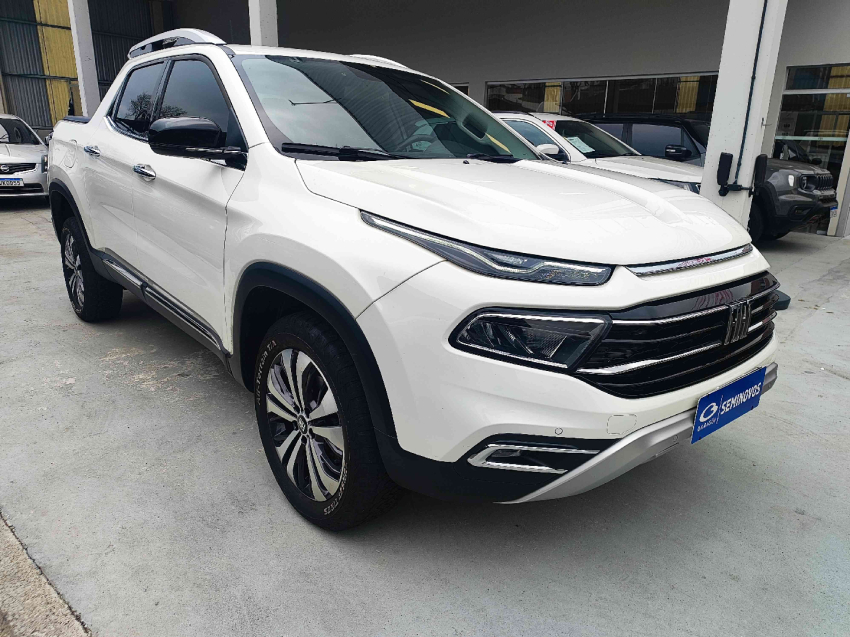 fiat toro 1.3 turbo 270 flex volcano at6 4p automatico 2022