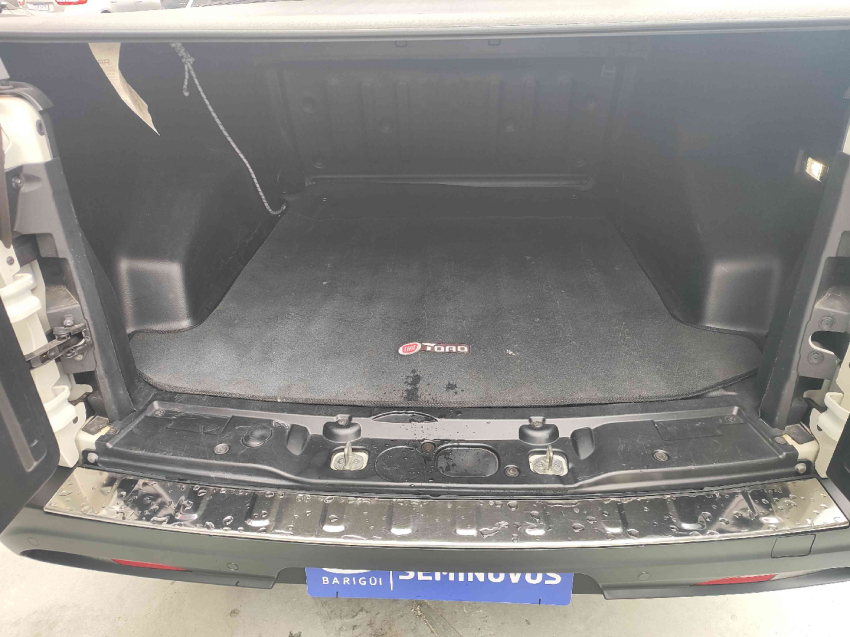 fiat toro 1.3 turbo 270 flex volcano at6 4p automatico 20226