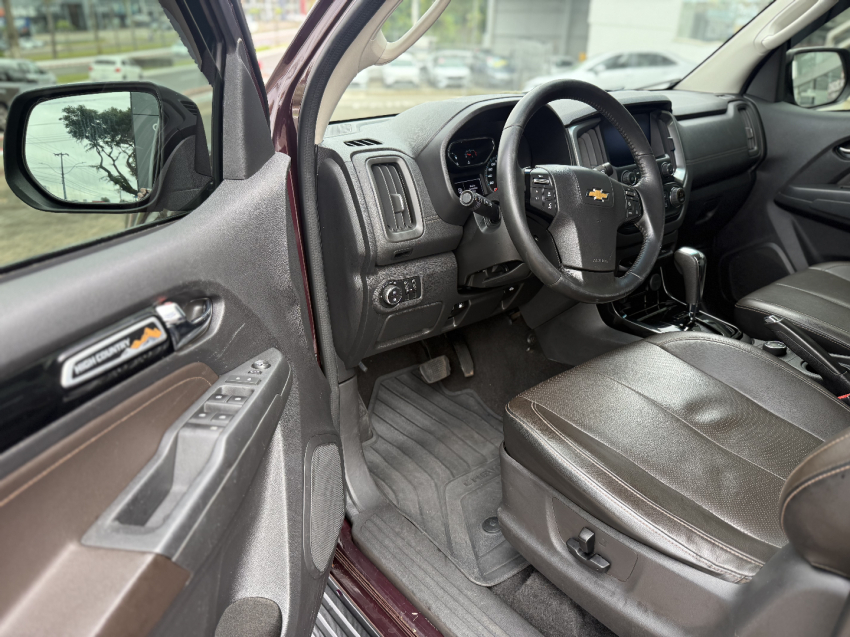 chevrolet s10 2.8 16v turbo diesel high country cd 4x4 automatico 4p 20229