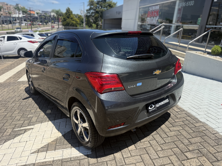 chevrolet onix 1.4 mpfi ltz 8v flex 4p manual automatico 20185