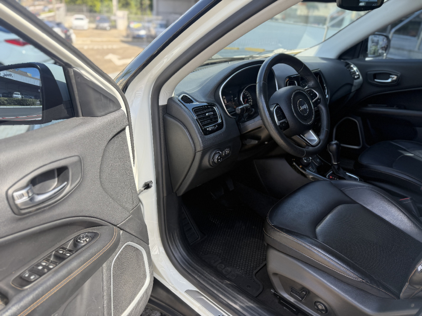 jeep compass 2.0 16v diesel limited 4x4 automatico 4p 202111