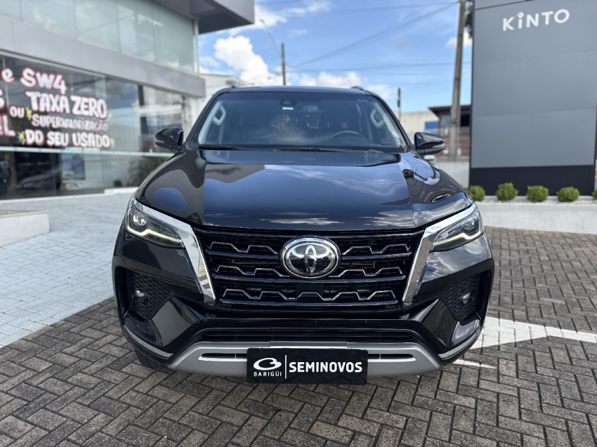 toyota hilux sw4 2.8 d-4d turbo diesel srx 4x4 automatico 4p 20211