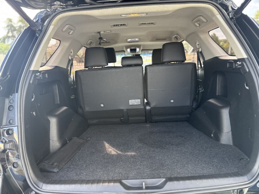 toyota hilux sw4 2.8 d-4d turbo diesel srx 4x4 automatico 4p 20218