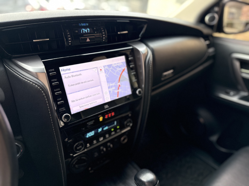 toyota hilux sw4 2.8 d-4d turbo diesel srx 4x4 automatico 4p 202112