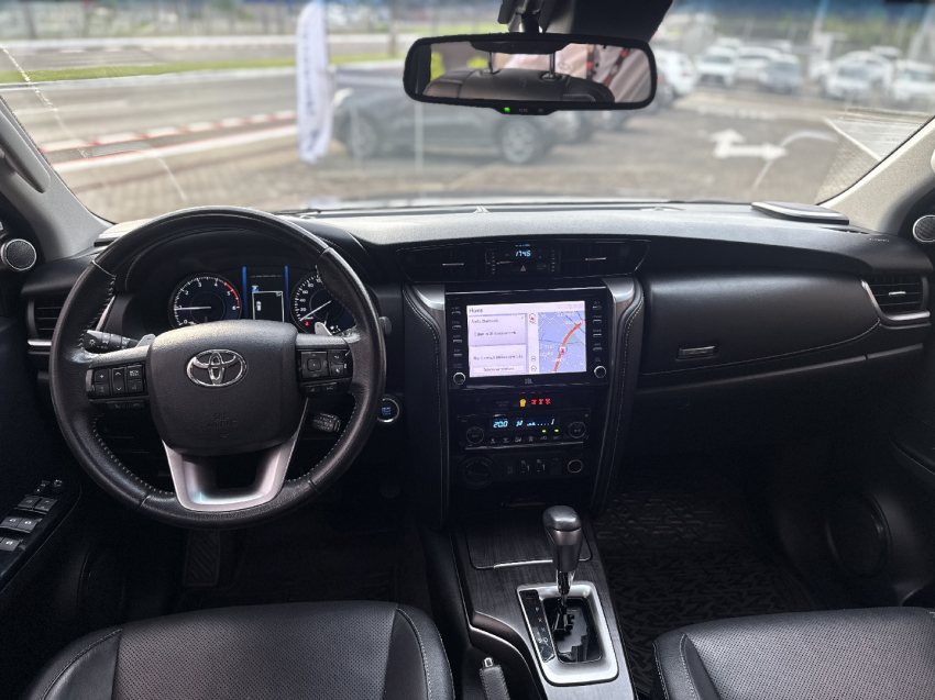 toyota hilux sw4 2.8 d-4d turbo diesel srx 4x4 automatico 4p 202110