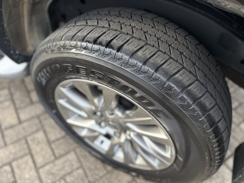 toyota hilux sw4 2.8 d-4d turbo diesel srx 4x4 automatico 4p 202115