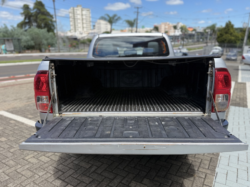 toyota hilux 2.8 srx 4x4 cd 16v diesel 4p automatico 20198