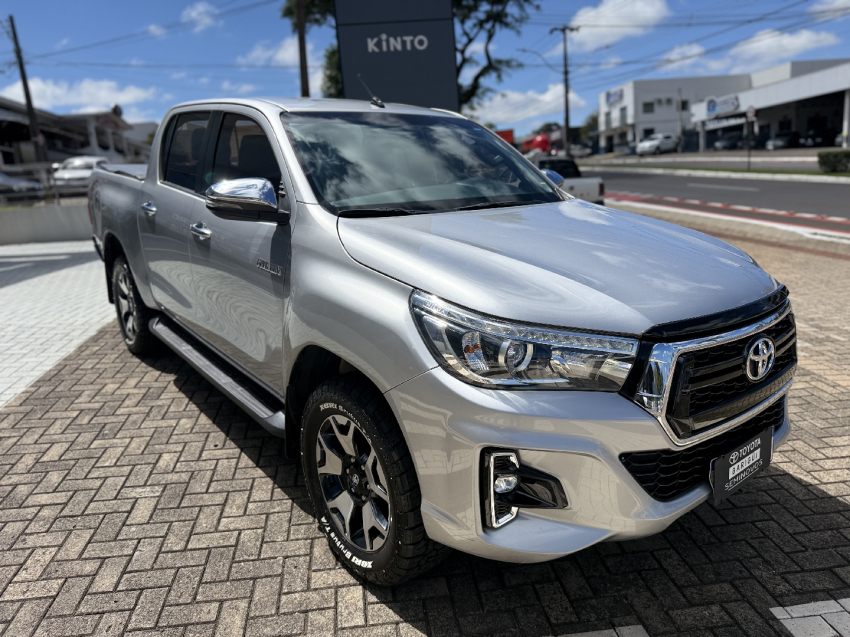 toyota hilux 2.8 srx 4x4 cd 16v diesel 4p automatico 2019