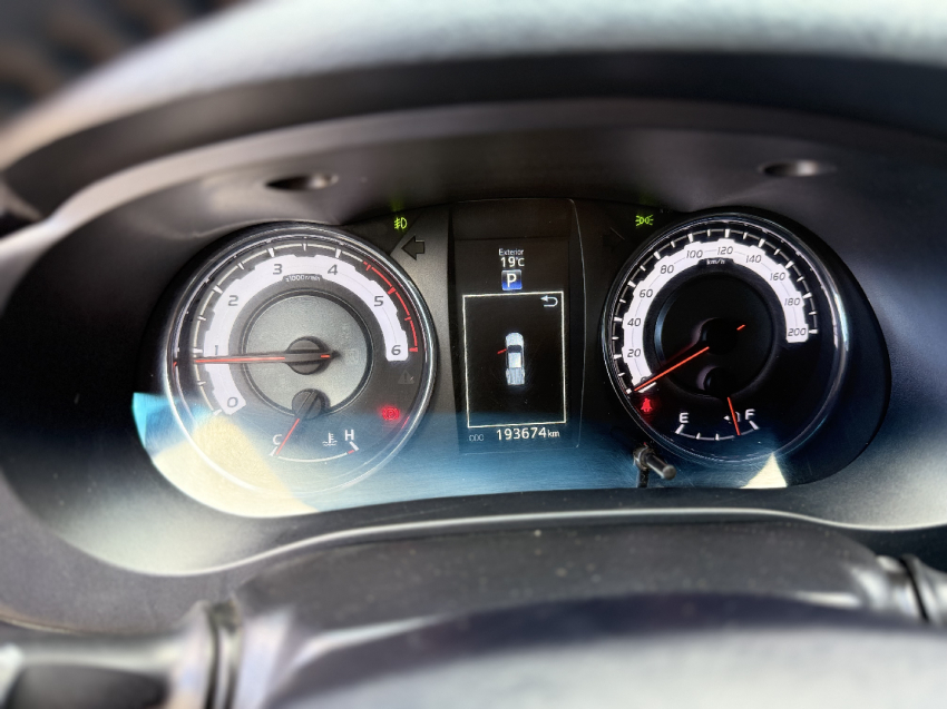 toyota hilux 2.8 srx 4x4 cd 16v diesel 4p automatico 201911