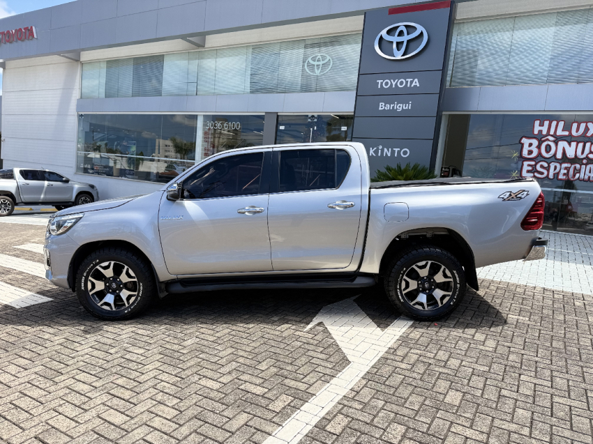 toyota hilux 2.8 srx 4x4 cd 16v diesel 4p automatico 20193