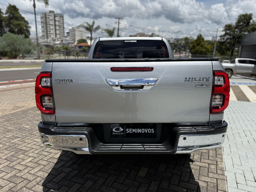 toyota hilux 2.8 d-4d turbo diesel cd srx 4x4 automatico 4p 20226