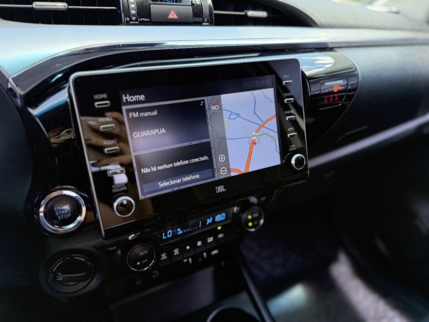 toyota hilux 2.8 d-4d turbo diesel cd srx 4x4 automatico 4p 202214