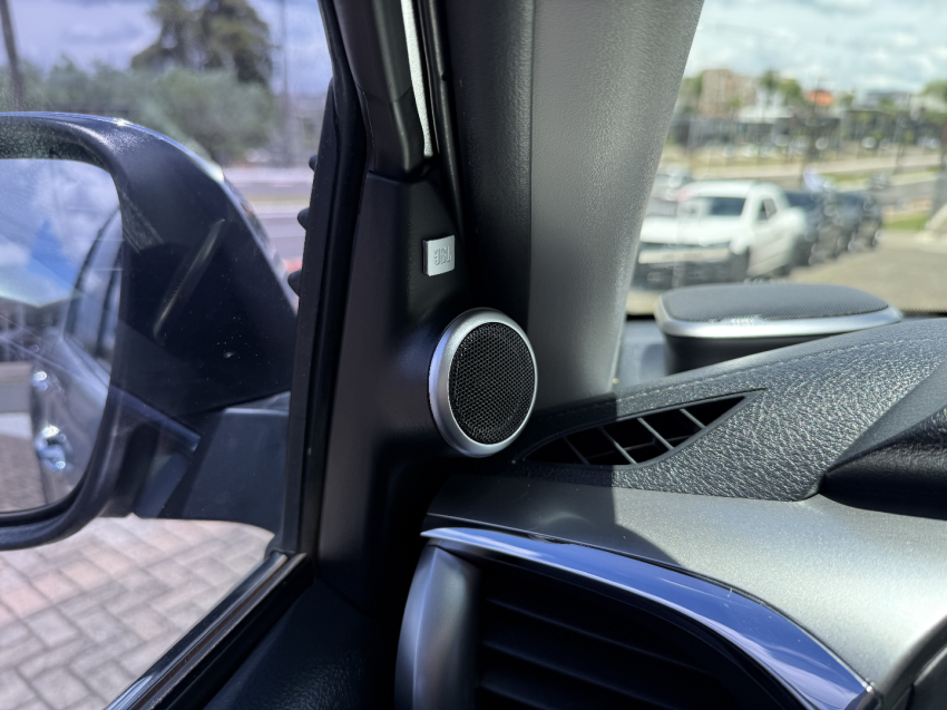 toyota hilux 2.8 d-4d turbo diesel cd srx 4x4 automatico 4p 202219