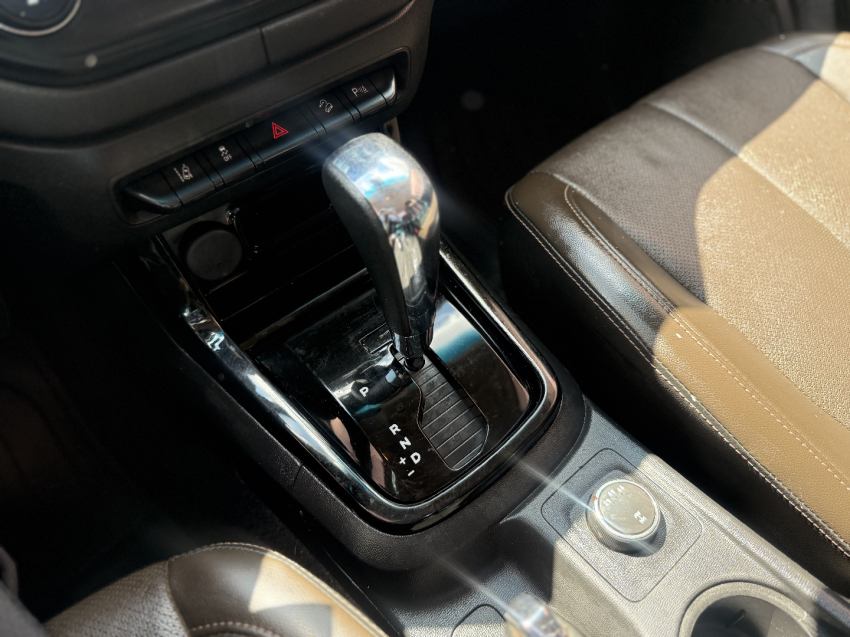 chevrolet s10 2.8 high country 4x4 cd 16v turbo diesel 4p automatico 201713