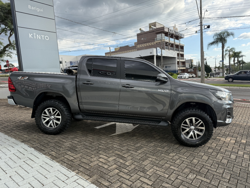 toyota hilux 2.8 sr 4x4 cd 16v diesel 4p automatico 20204