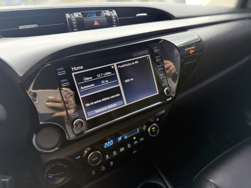 toyota hilux 2.8 sr 4x4 cd 16v diesel 4p automatico 202011